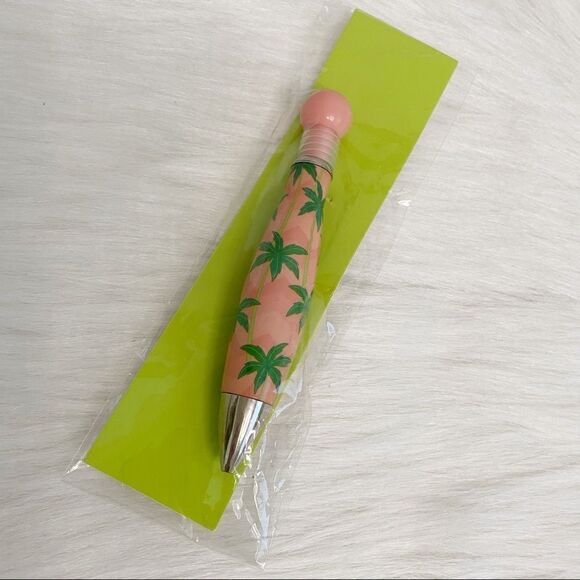 Magnetic List Pad, Stylo Pen & Keychain - Picture 3 of 6